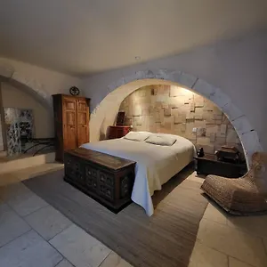 https://gite-am-hoche.fr-provencehotel.com
